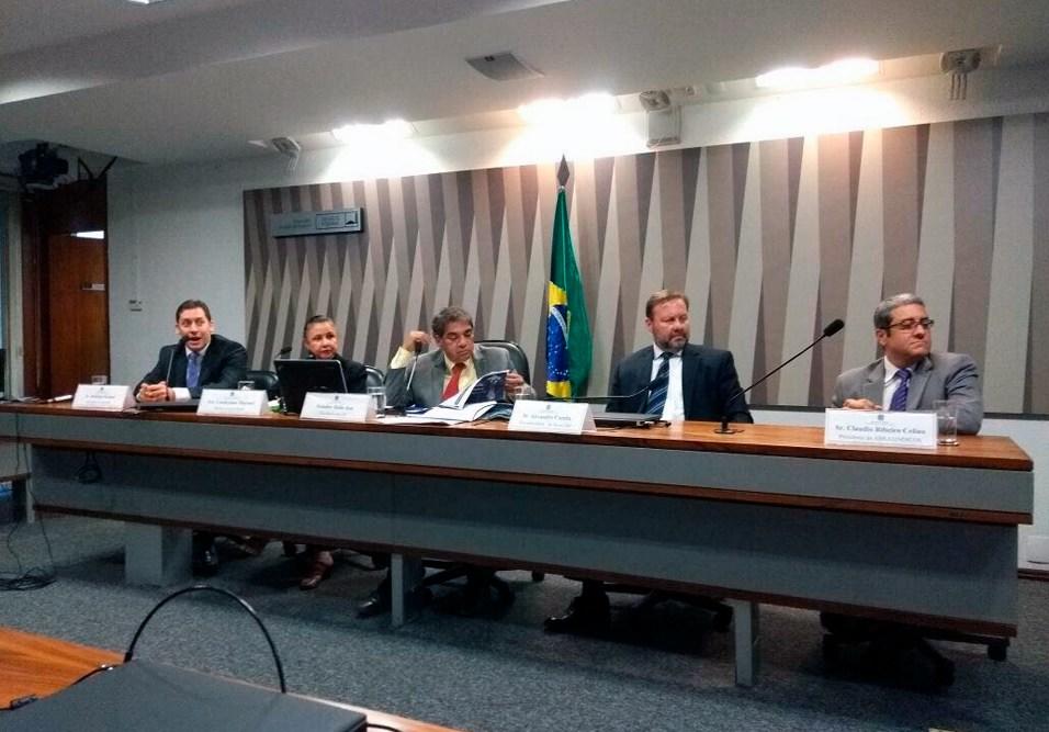 Senado discute papel do síndico e dos moradores 