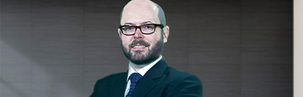 Professor Dennis Martins Professor Dennis Martins